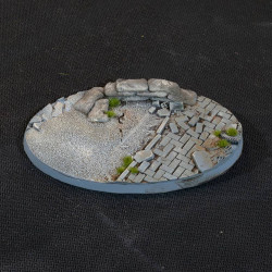 Urban Warfare Bases Oval 105mm (x1)